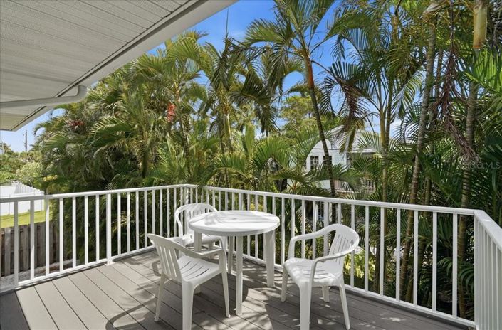 Image No.35-2 Bed Property for sale