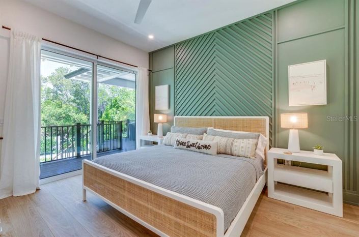 Image No.16-9 Bed Property for sale