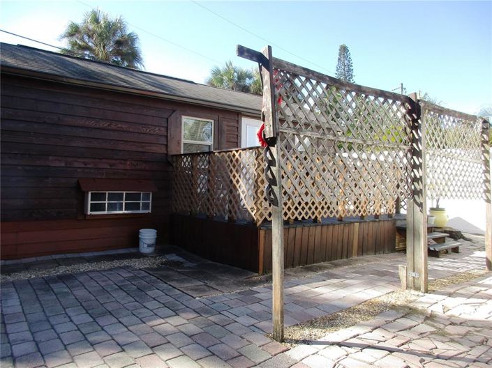 Image No.3-5 Bed Property for sale