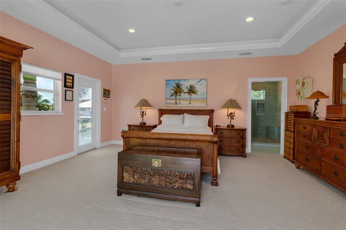 Image No.37-3 Bed Property for sale