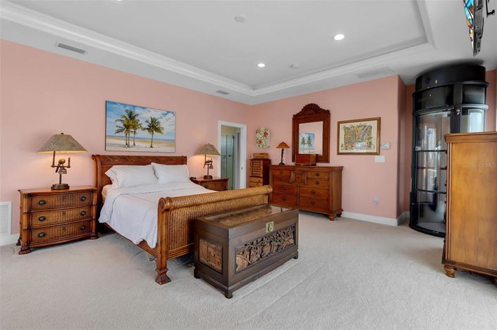 Image No.38-3 Bed Property for sale