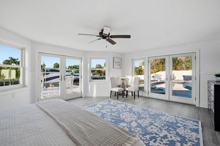 Image No.22-3 Bed Property for sale