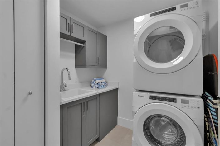 Image No.33-2 Bed Property for sale
