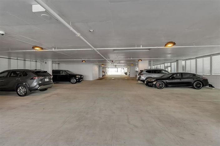 Image No.43-2 Bed Property for sale