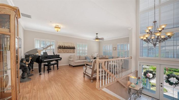 Image No.2-4 Bed Property for sale