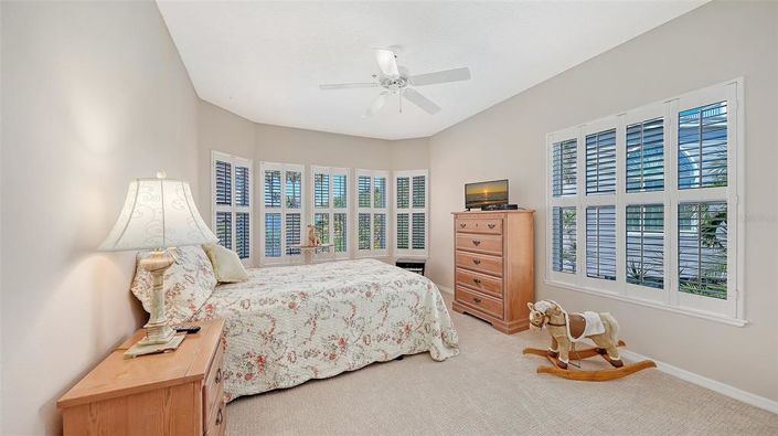 Image No.51-4 Bed Property for sale