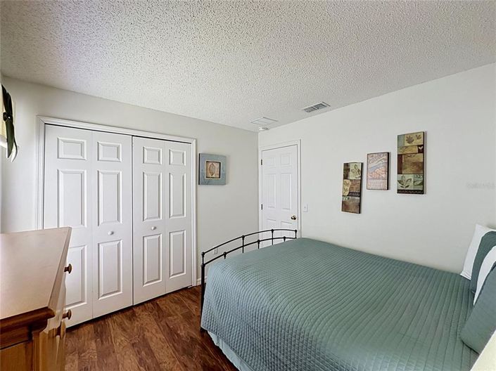 Image No.37-4 Bed Property for sale