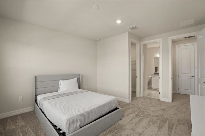 Image No.38-6 Bed Property for sale