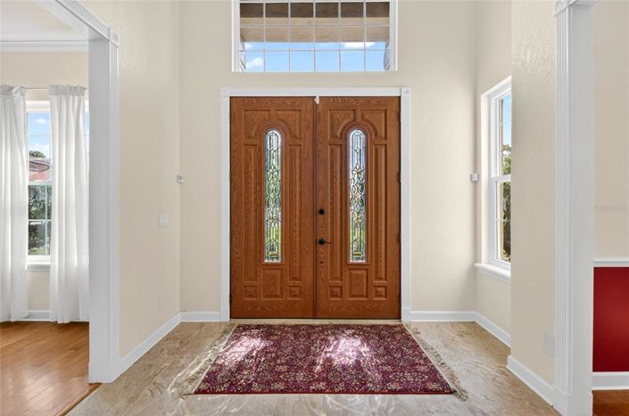 Image No.3-5 Bed Property for sale