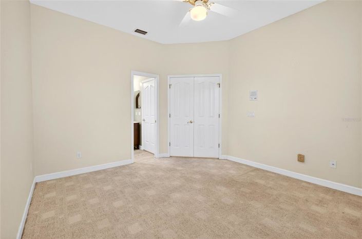 Image No.30-5 Bed Property for sale