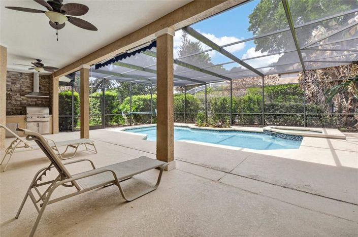 Image No.47-5 Bed Property for sale