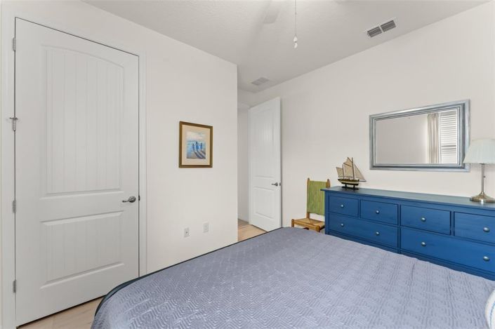 Image No.22-3 Bed Property for sale