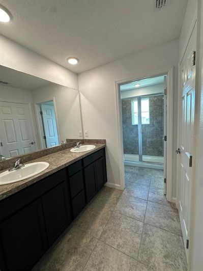 Image No.7-4 Bed Townhouse for sale