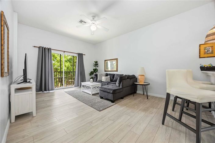Image No.14-3 Bed Property for sale