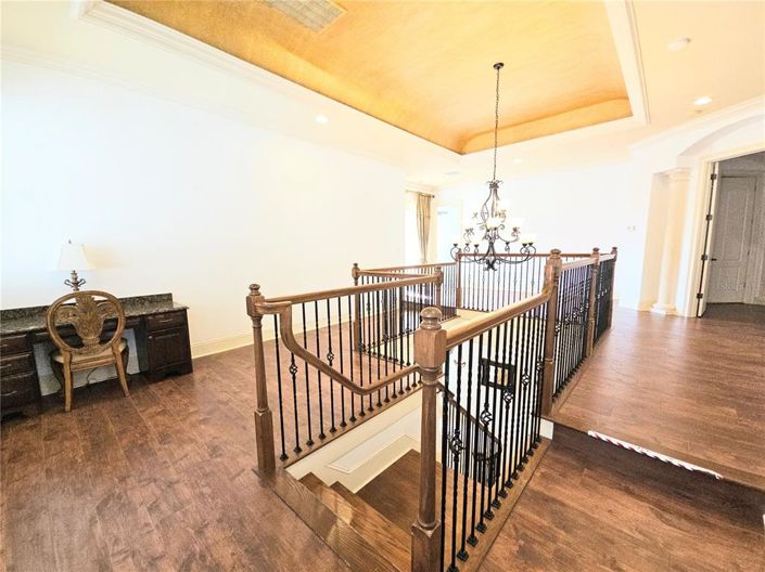 Image No.31-5 Bed Property for sale