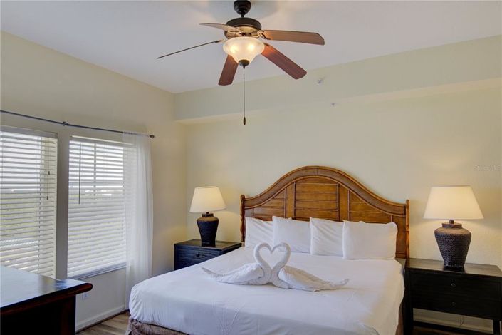 Image No.12-3 Bed Property for sale