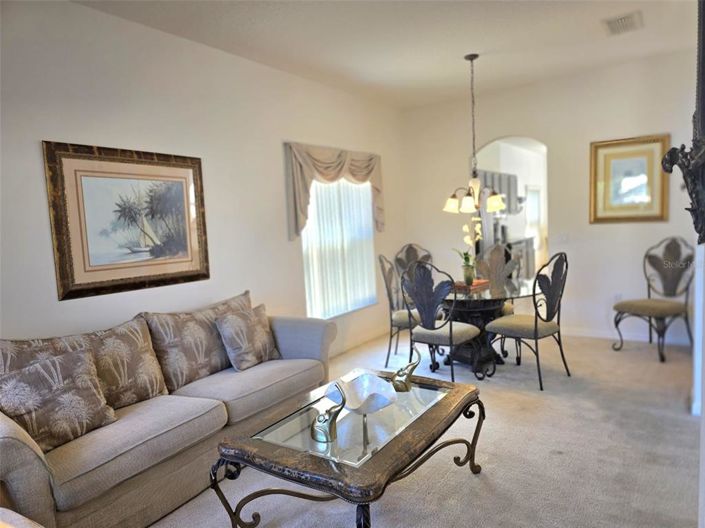 Image No.21-5 Bed Property for sale