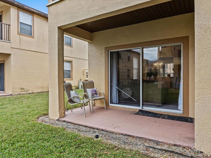Image No.28-4 Bed Townhouse for sale