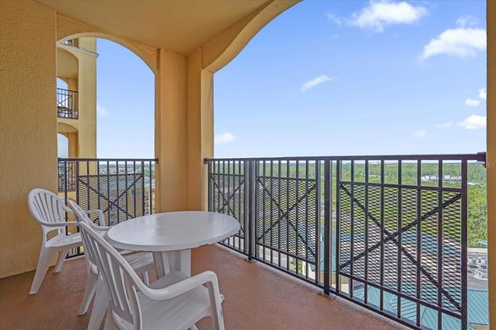 Image No.23-3 Bed Property for sale