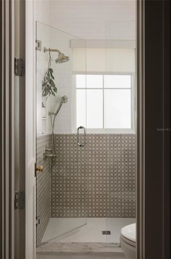 Image No.23-5 Bed Property for sale