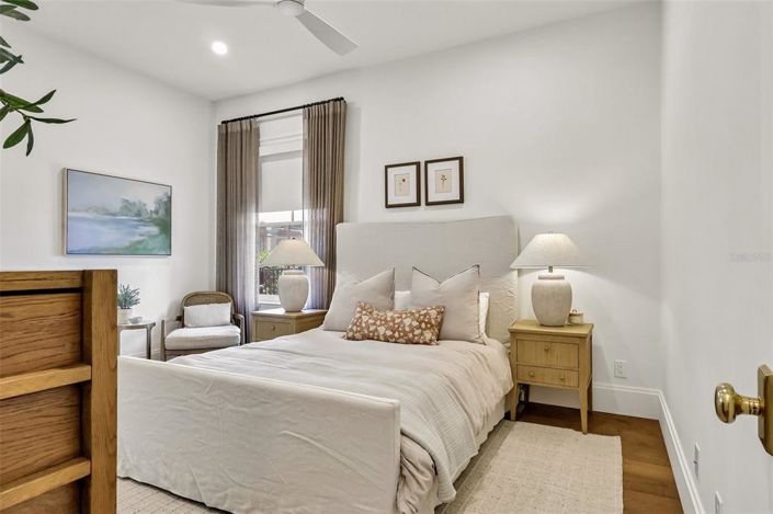 Image No.55-5 Bed Property for sale