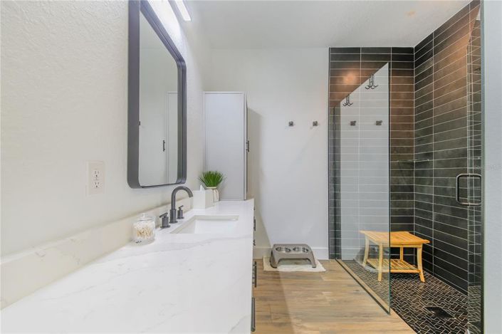 Image No.34-4 Bed Property for sale