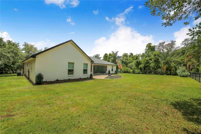 Image No.49-4 Bed Property for sale