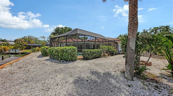 Image No.35-4 Bed Property for sale