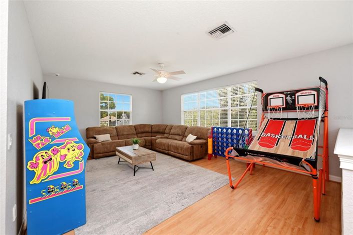 Image No.38-4 Bed Property for sale