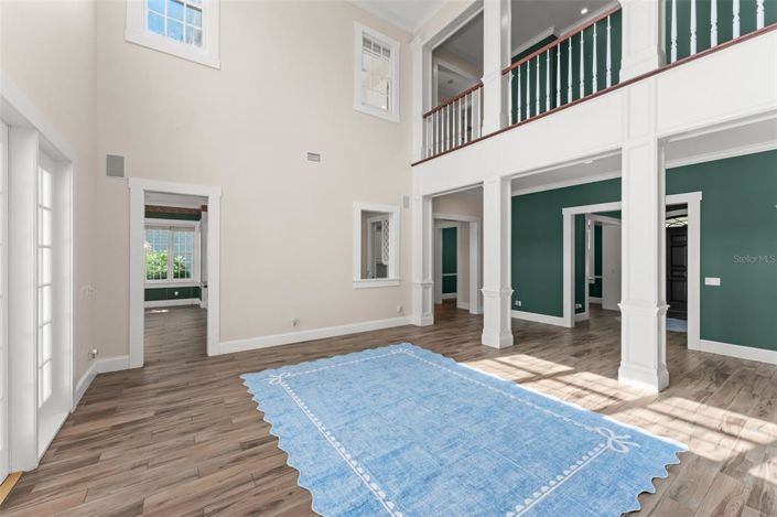 Image No.23-5 Bed Property for sale
