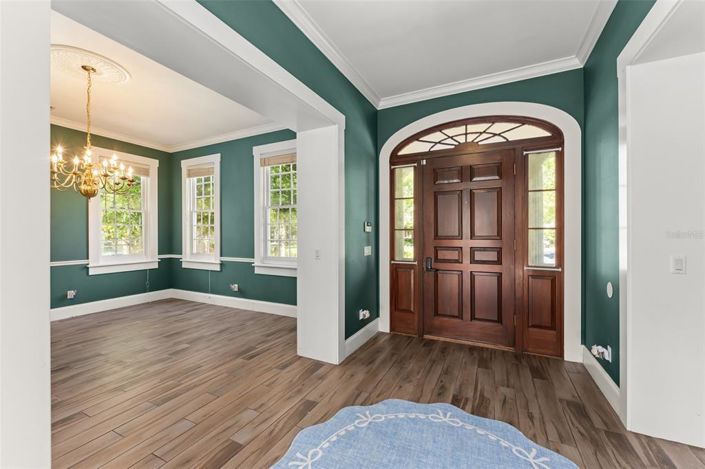 Image No.7-5 Bed Property for sale