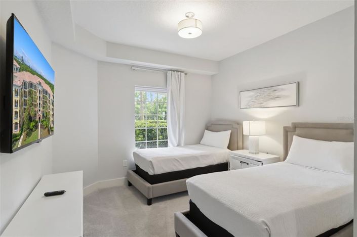Image No.17-2 Bed Property for sale