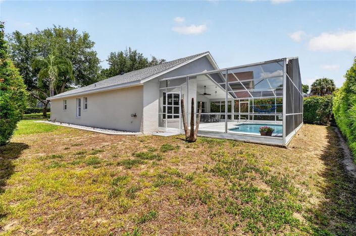 Image No.47-3 Bed Property for sale
