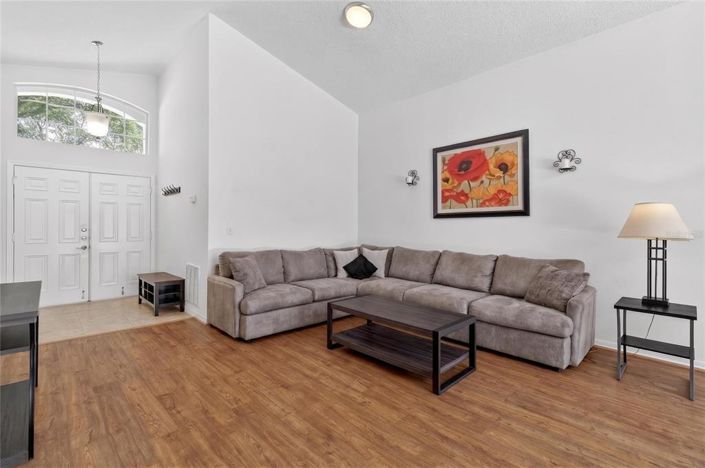 Image No.7-3 Bed Property for sale