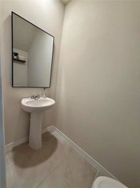 3854745b