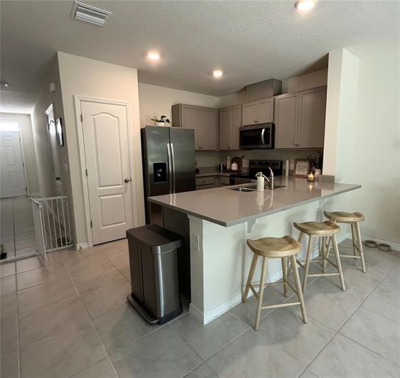 Image No.4-3 Bed Townhouse for sale