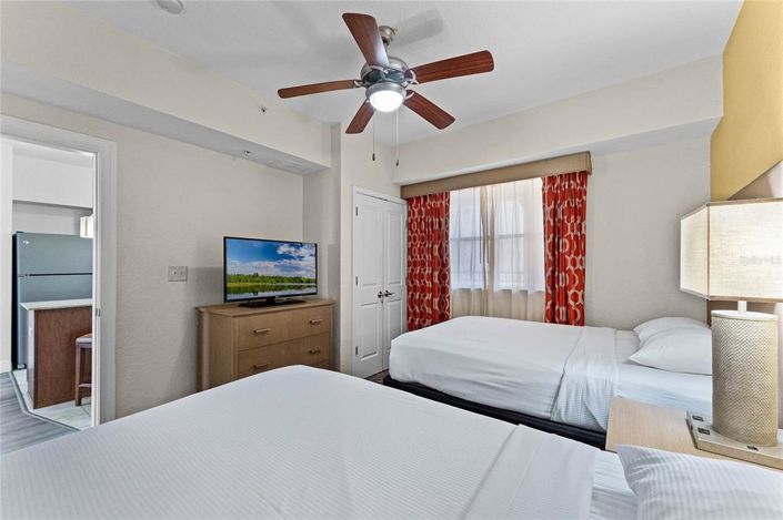 Image No.15-2 Bed Property for sale
