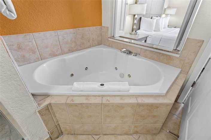 Image No.23-2 Bed Property for sale