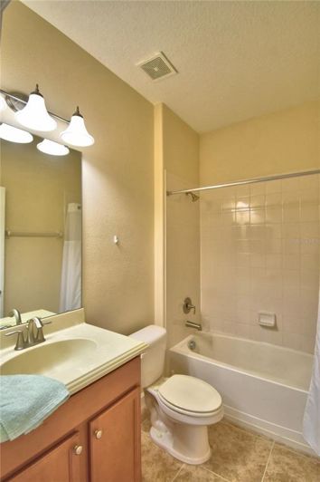 Image No.6-Propriété de 5 chambres à vendre à Kissimmee