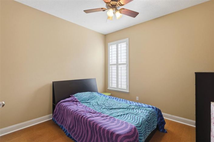 Image No.28-3 Bed Property for sale