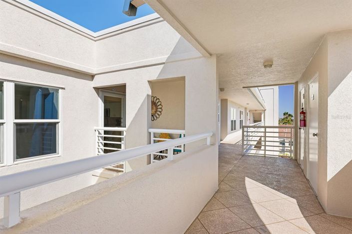 Image No.36-2 Bed Property for sale