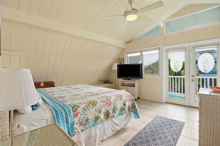 Image No.19-5 Bed Property for sale