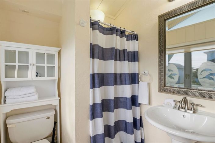 Image No.27-5 Bed Property for sale