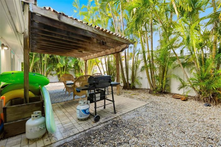 Image No.29-5 Bed Property for sale