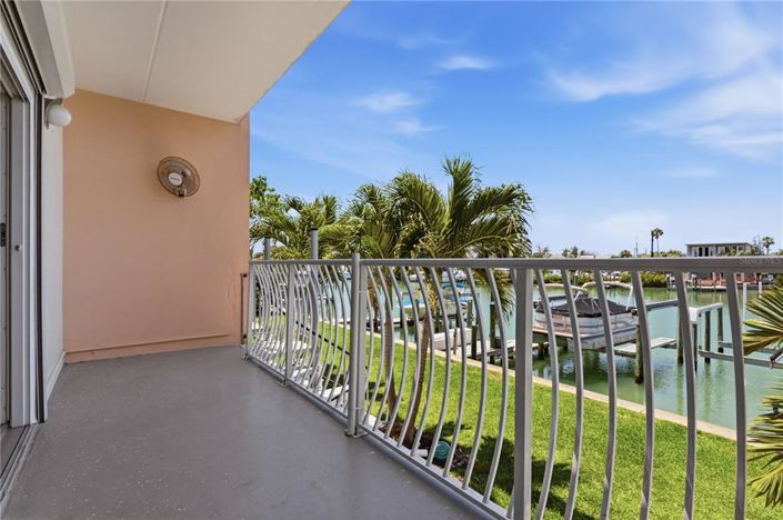 Image No.4-2 Bed Townhouse for sale