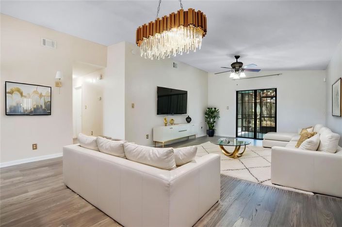 Image No.5-Propriété de 3 chambres à vendre à Kissimmee
