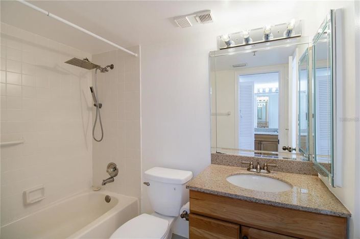 Image No.24-2 Bed Property for sale