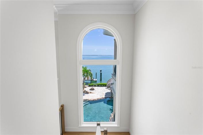 Image No.33-4 Bed Property for sale