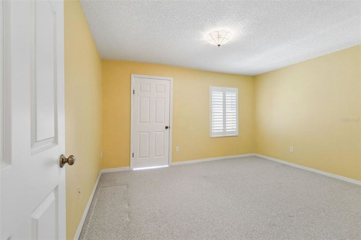Image No.60-4 Bed Townhouse for sale