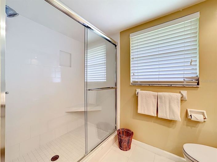 Image No.16-3 Bed Property for sale